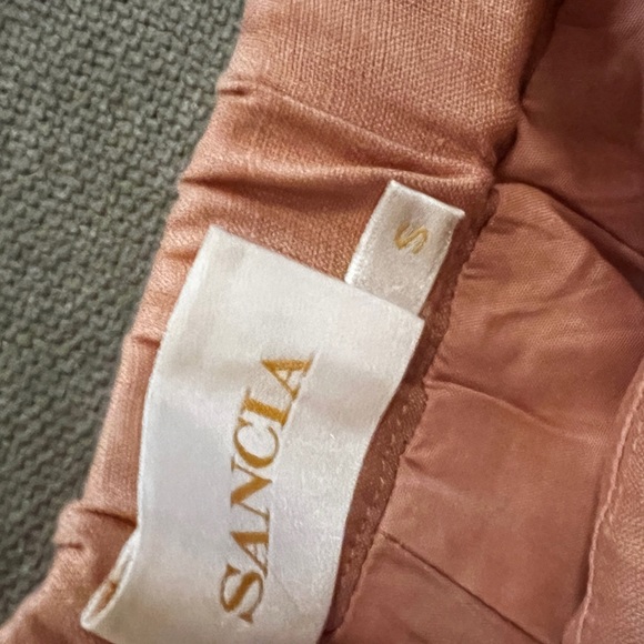 Sancia Josefina Pant - Picture 15 of 16